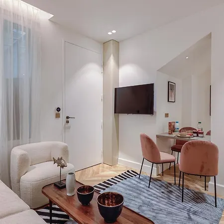 Aparthotel Quartier Libre - Saint Georges Parigi
